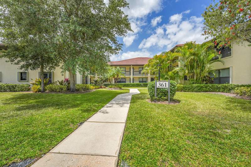 2 bedroom Condominium at 361 SW South River Drive #103, South River, Stuart — photo 4