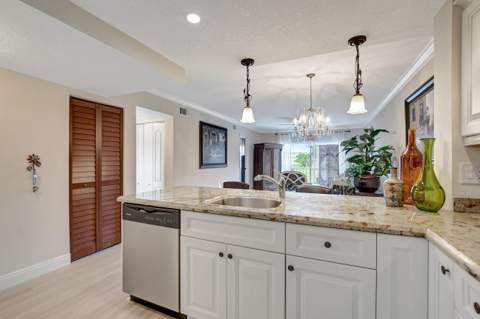 9810 Marina Boulevard #1120, Boca Raton FL - photo 7 of 29