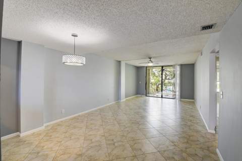 890 N Federal Highway #206, Lantana FL - photo 9 of 37
