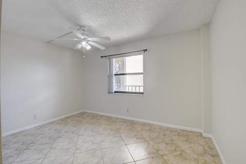 890 N Federal Highway #206, Lantana FL - photo 15 of 37