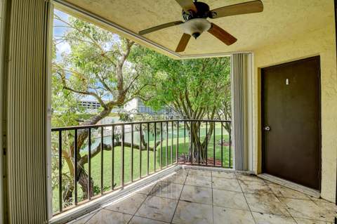 890 N Federal Highway #206, Lantana FL - photo 21 of 37