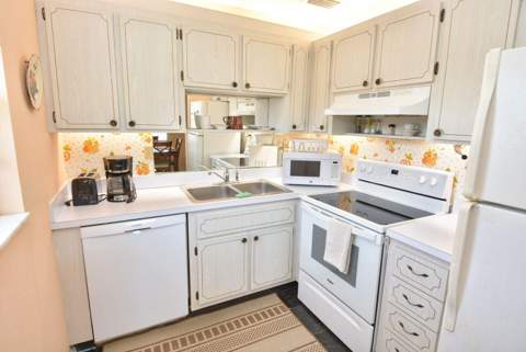 1225 NW 21st Street #2010, Stuart FL - photo 12 of 34