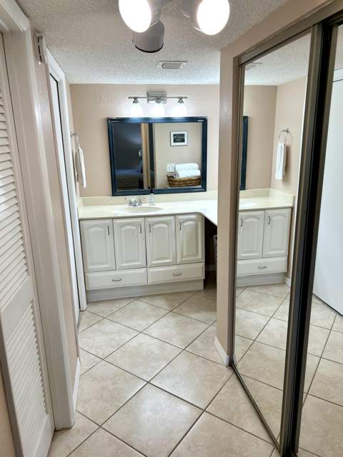 11231 Green Lake Drive #104, Boynton Beach FL - photo 14 of 39