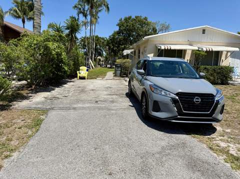 3520 Suncrest Road, Lake Worth FL - photo 9 of 10