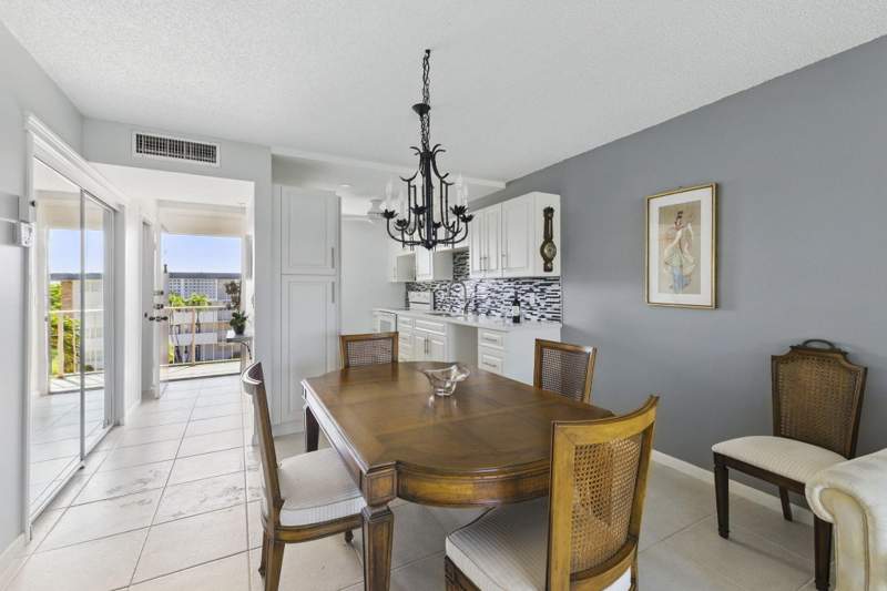1 bedroom Condominium at 2951 NW 46th Avenue #407, Lauderdale Oaks Condo Xiv, Lauderdale Lakes — photo 3