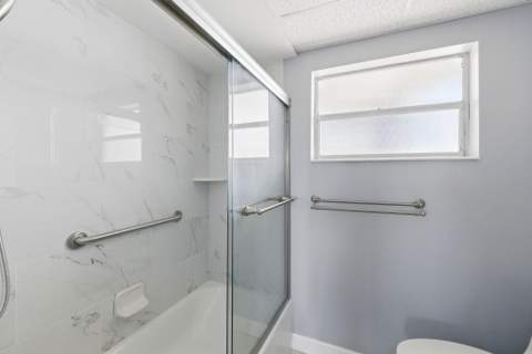 2951 NW 46th Avenue #407, Lauderdale Lakes FL - photo 20 of 67