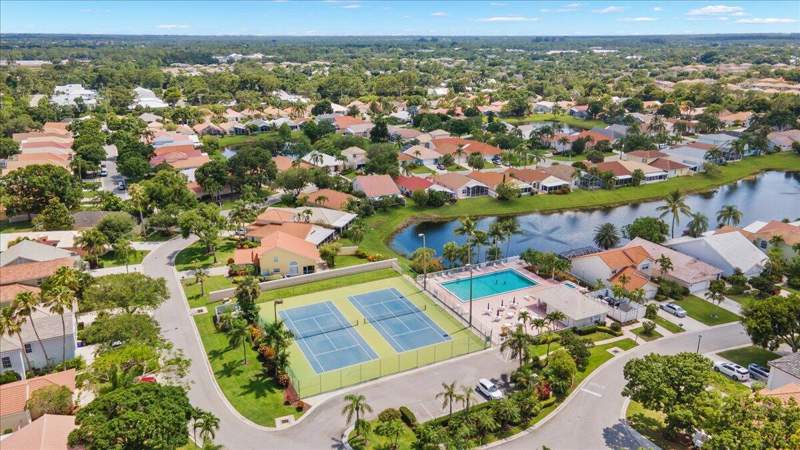 3 bedroom Condominium at 1995 SW Silver Pine Way #Bldg 119 H1, Pine Ridge At Martin Downs Condo, Palm City — photo 4