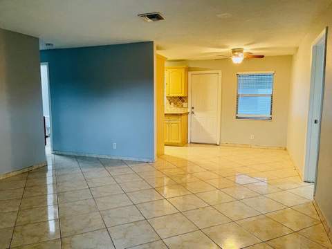 4491 NW 1st Terrace, Deerfield Beach FL - photo 24 of 28