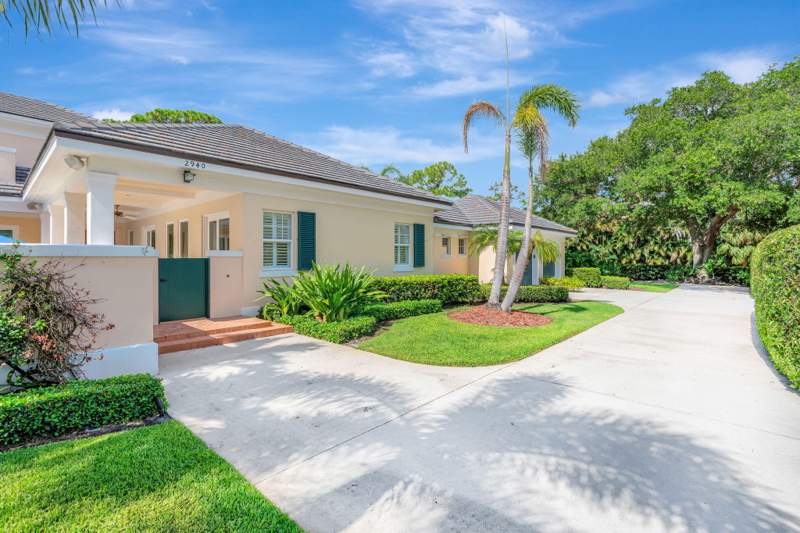 4 bedroom Single Family Residence at 2940 Marys Way, Commodores Pocket, Palm Beach Gardens — photo 4