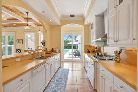 2940 Marys Way, Palm Beach Gardens FL - photo 7 of 80