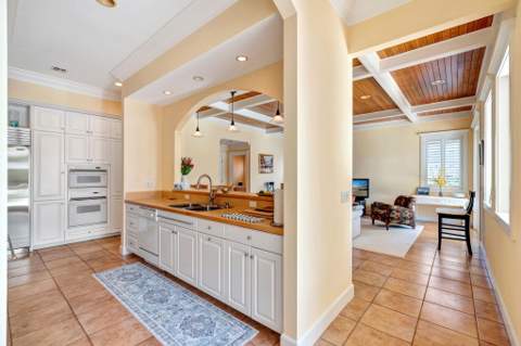 2940 Marys Way, Palm Beach Gardens FL - photo 8 of 80