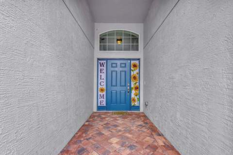 9709 Starboard Drive, Fort Pierce FL - photo 6 of 45