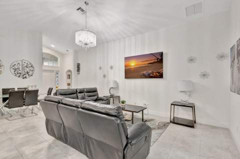 9709 Starboard Drive, Fort Pierce FL - photo 13 of 45