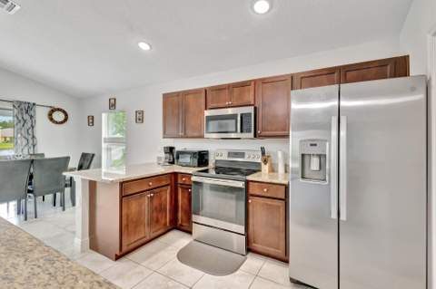 9709 Starboard Drive, Fort Pierce FL - photo 19 of 45