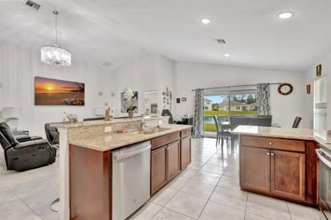 9709 Starboard Drive, Fort Pierce FL - photo 20 of 45
