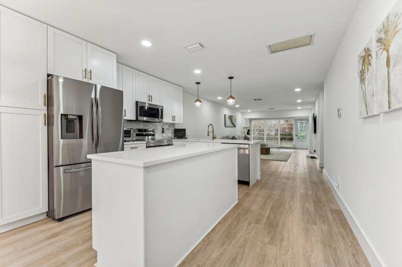 2 bedroom Villa at 13725 Flora Place #D, Palm Greens At Villa Del Ray Cond Phase 1,2,2-A,2-B,2-C,3, 3-A,3-B,4-Al,4-Ar,5,5-A,5-B,, Delray Beach — photo 1