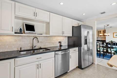 4643 Kittiwake Court #Kingfisher N, Boynton Beach FL - photo 9 of 42