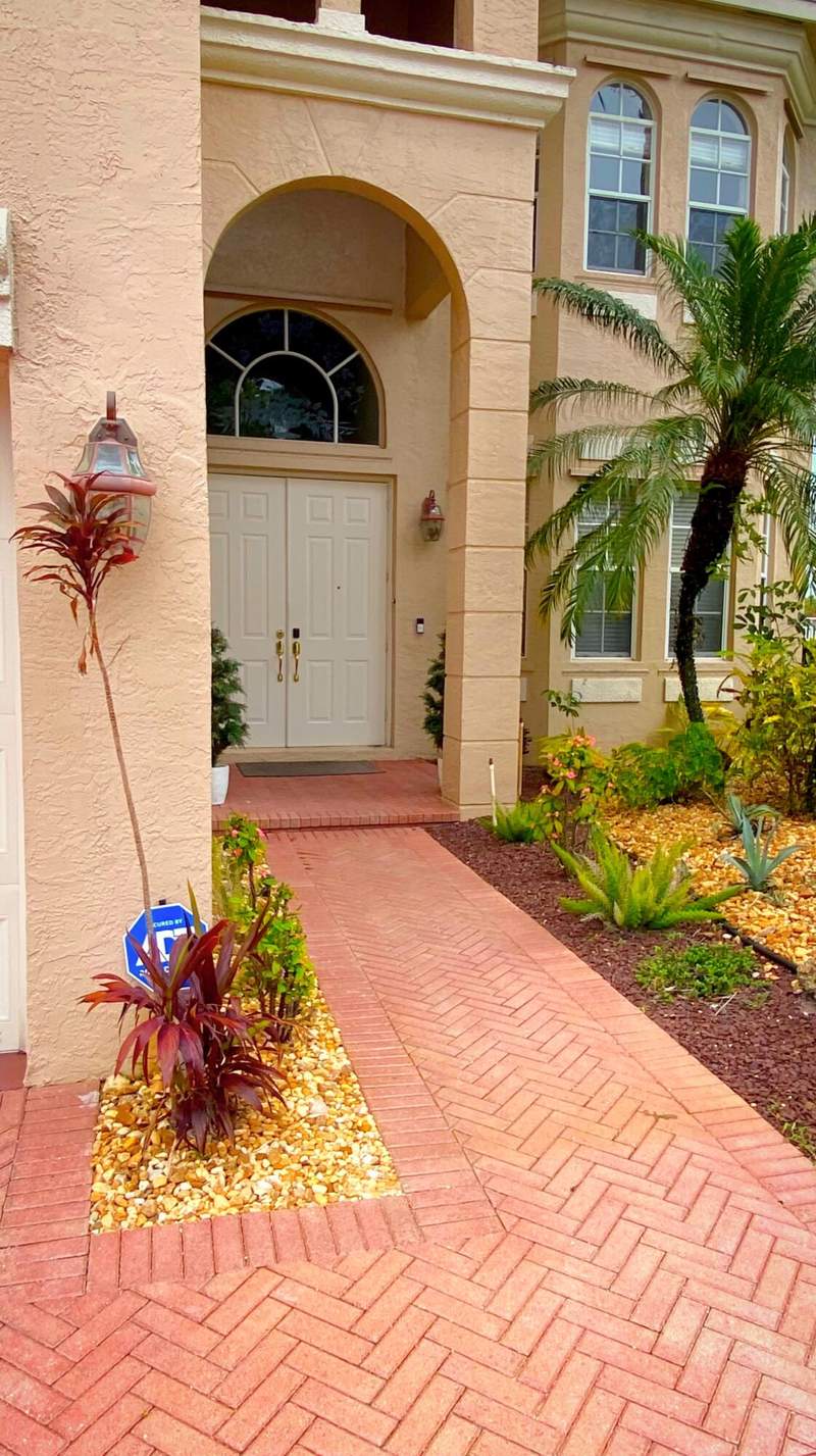 4 bedroom Single Family Residence at 6489 Marbletree Lane, Smith Farm - Legacy Chase, Lake Worth — photo 4
