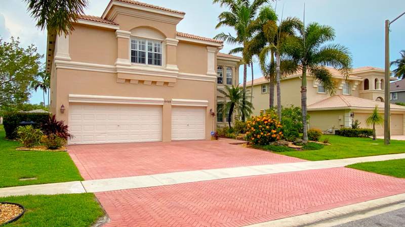 4 bedroom Single Family Residence at 6489 Marbletree Lane, Smith Farm - Legacy Chase, Lake Worth — photo 2
