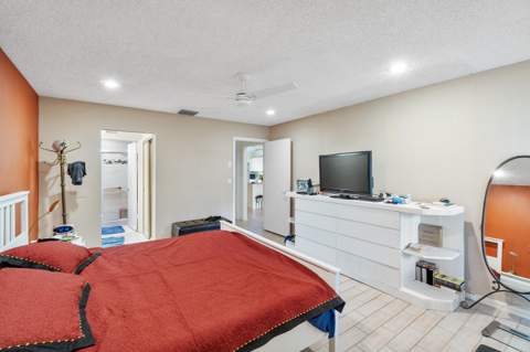 10900 Waterberry Court, Boca Raton FL - photo 13 of 20