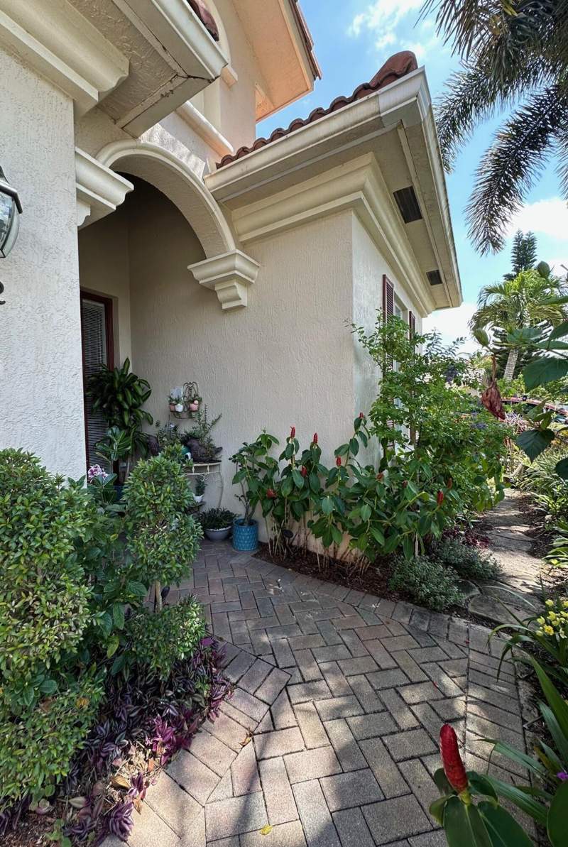 3 bedroom Single Family Residence at 3112 Bollard Road, Renaissance Sec 8, West Palm Beach — photo 4