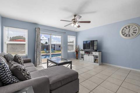 150 Princess Drive, Port St. Lucie FL - photo 6 of 40