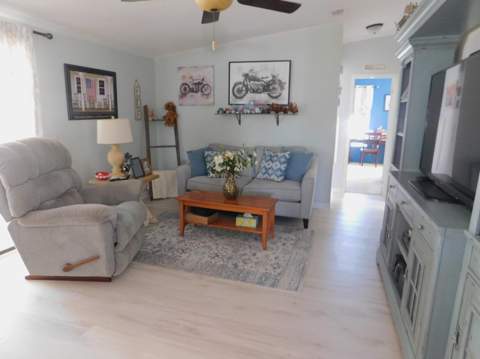 514 Hemingway Terrace, Fort Pierce FL - photo 13 of 17