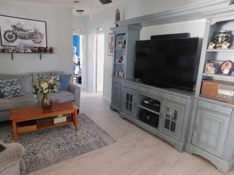 514 Hemingway Terrace, Fort Pierce FL - photo 14 of 17
