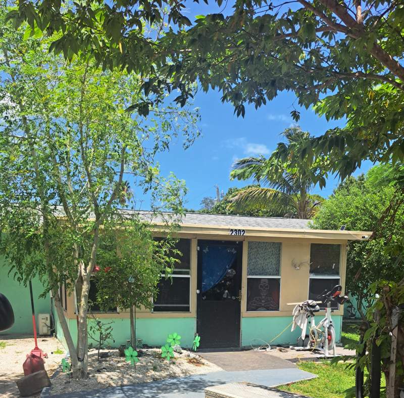 3 bedroom Single Family Residence at 2302 Barbara Avenue, EDGEWOOD ACRES, Fort Pierce — photo 1