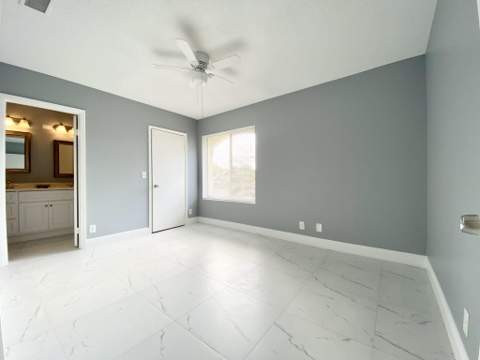 815 W Boynton Beach Boulevard #16-201, Boynton Beach FL - photo 11 of 37