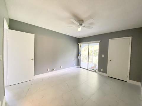 815 W Boynton Beach Boulevard #16-201, Boynton Beach FL - photo 17 of 37