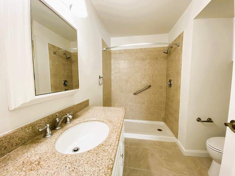 2 bedroom Condominium at 815 W Boynton Beach Boulevard #7-102, Casablanca Isles Condo, Boynton Beach — photo 3