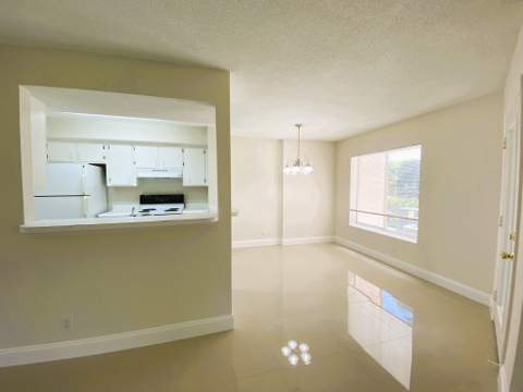 815 W Boynton Beach Boulevard #7-102, Boynton Beach FL - photo 9 of 36