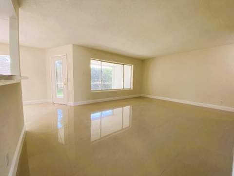 815 W Boynton Beach Boulevard #7-102, Boynton Beach FL - photo 17 of 36