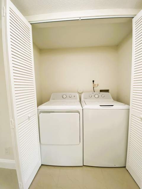 815 W Boynton Beach Boulevard #7-102, Boynton Beach FL - photo 19 of 36