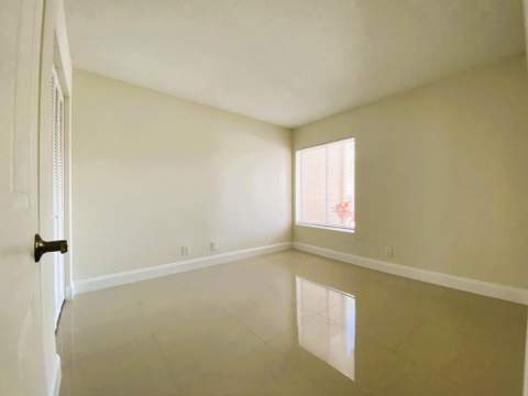 815 W Boynton Beach Boulevard #7-102, Boynton Beach FL - photo 20 of 36
