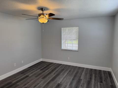 412 NE Midvale Street, Port St. Lucie FL - photo 10 of 27