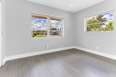 7609 NW 70 Avenue, Tamarac FL - photo 17 of 28