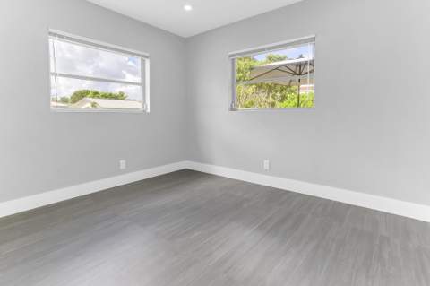 7609 NW 70 Avenue, Tamarac FL - photo 18 of 28