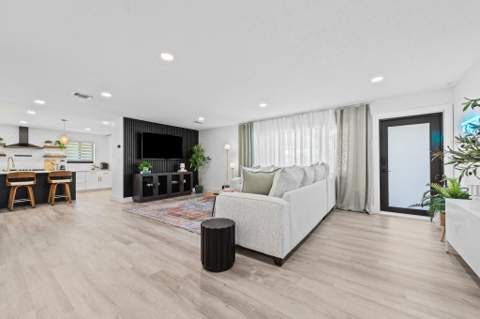 581 SE 5th Avenue, Pompano Beach FL - photo 7 of 46