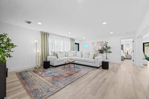 581 SE 5th Avenue, Pompano Beach FL - photo 8 of 46