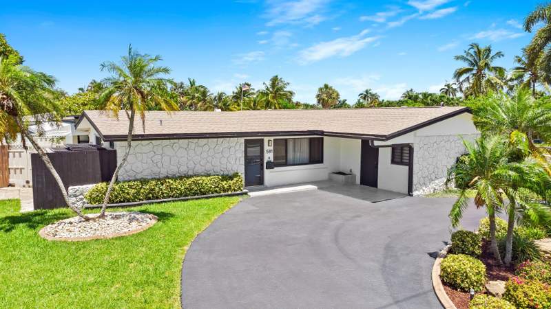5 bedroom Single Family Residence at 581 SE 5th Avenue, Cypress Harbor 5th Sec, Pompano Beach — photo 4