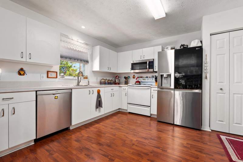 2 bedroom Single Family Residence at 6661 Nuevo Lagos, Spanish Lakes Fairways, Fort Pierce — photo 4
