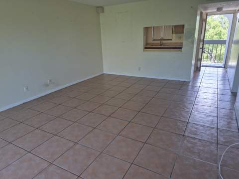 2050 N Congress Avenue #407, West Palm Beach FL - photo 11 of 16