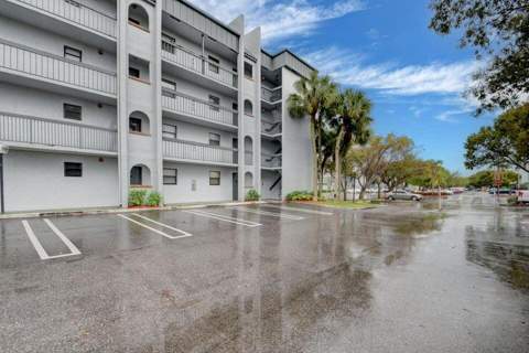 2050 N Congress Avenue #407, West Palm Beach FL - photo 15 of 16