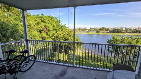 3100 N Course Lane #410, Pompano Beach FL - photo 10 of 23
