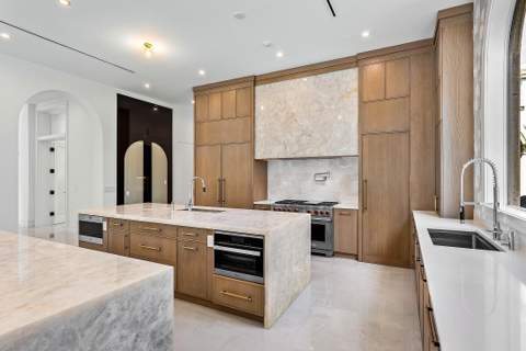 2002 NW 4th Avenue, Delray Beach FL - photo 13 of 122