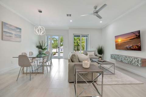 4680 SE Manatee Way, Stuart FL - photo 7 of 34