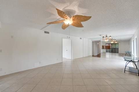 5306 Cedar Lake Drive #201, Boynton Beach FL - photo 16 of 60