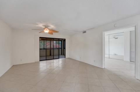 5306 Cedar Lake Drive #201, Boynton Beach FL - photo 17 of 60